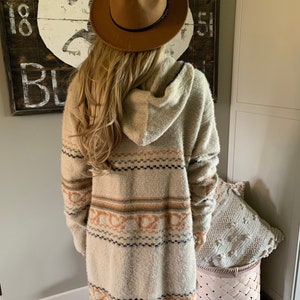 New Women's Oversized Hooded Pocketed Long Cardigan Sweater Coat / Boho Blanket Knitted Western Vintage Inspired ~ Sizes Medium to X-Large