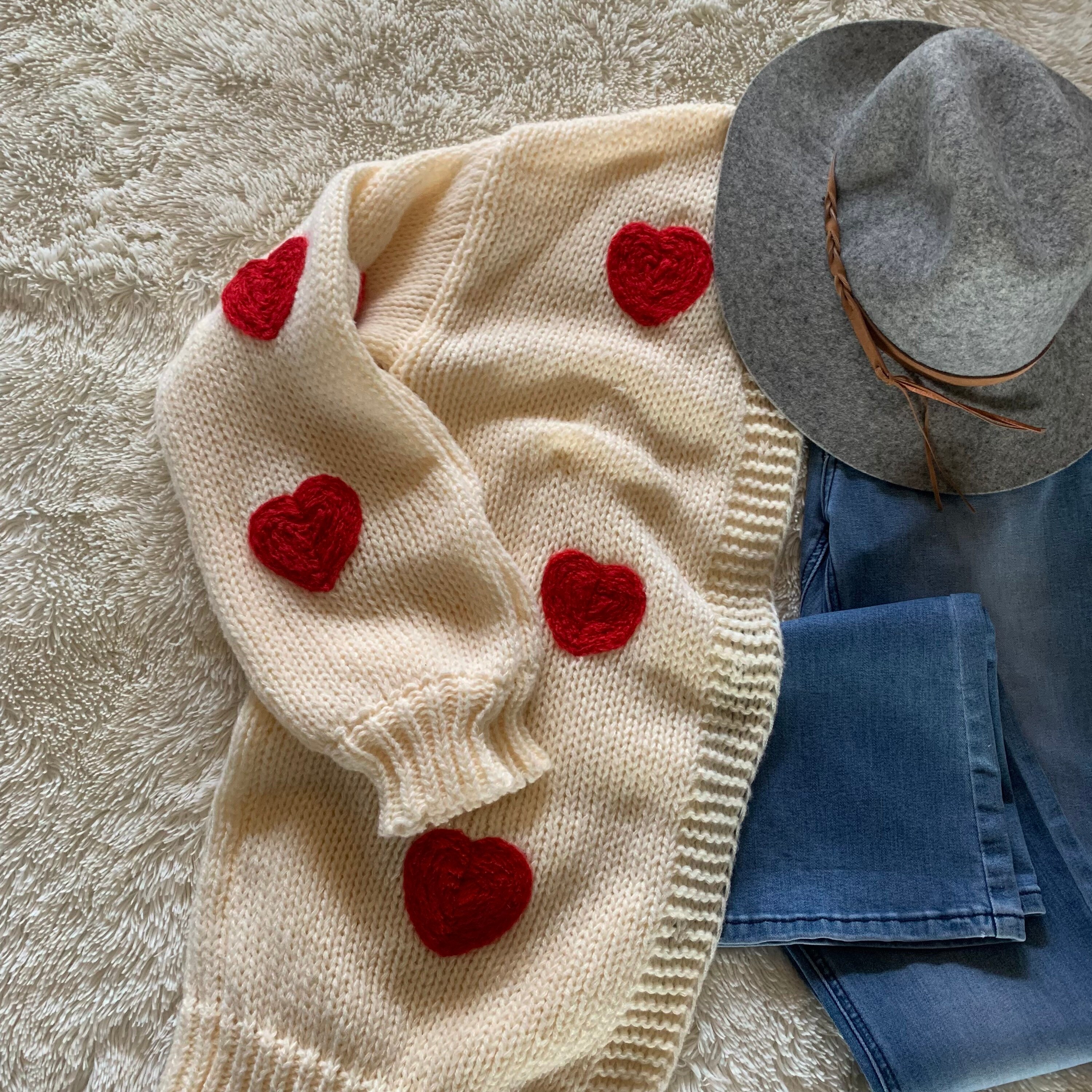 [GRAVER]★HEARTBOARD EMBROIDERY KNIT CARDIGAN GORGLITTER Women's Flower Embroidery Button Up Cute Cardigan