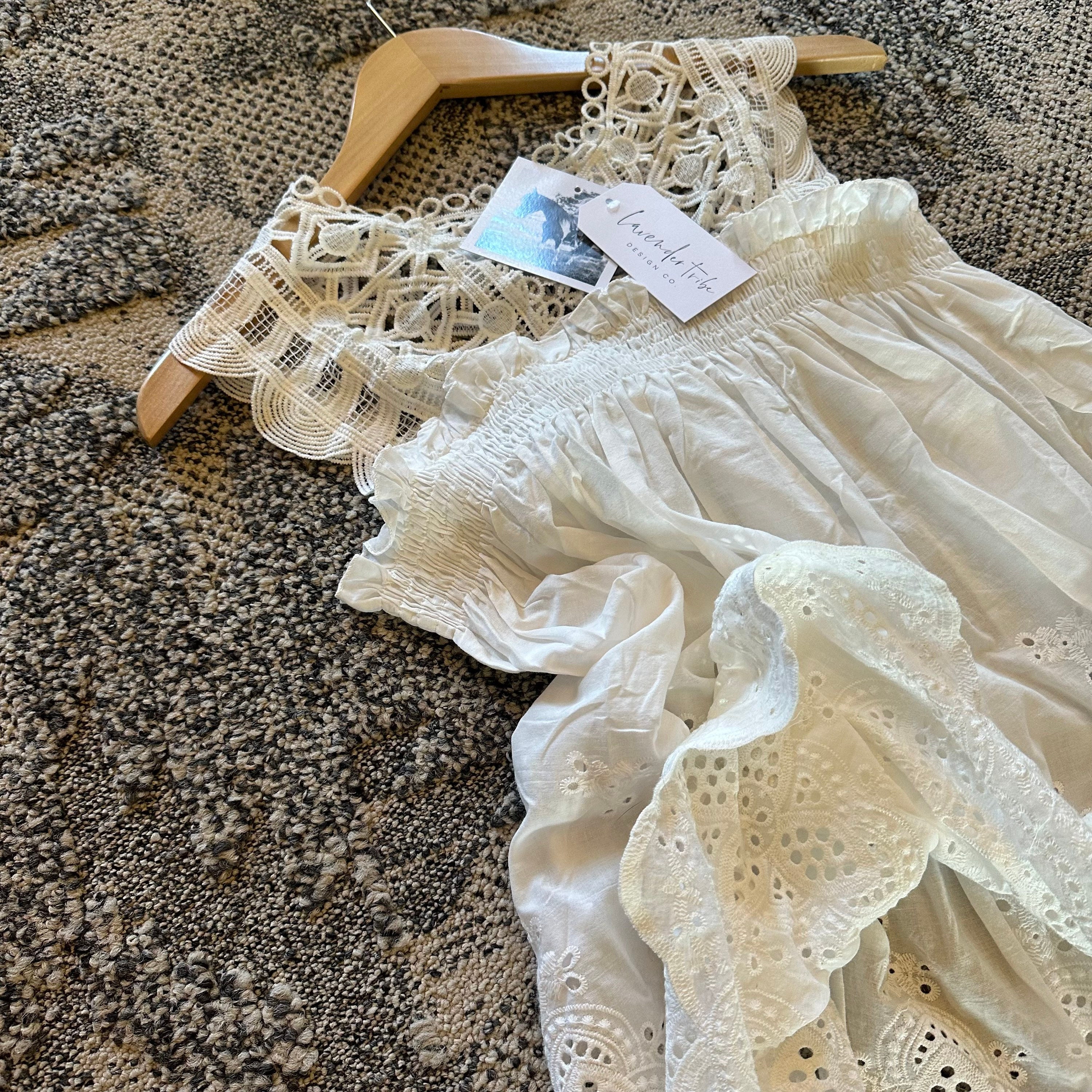 New Women's White Eyelet Layering Lace Sleeveless Tank Top New Women's White Eyelet Layering Lace Sleeveless Tank Top