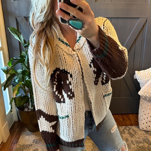 Cardigan cheval en tricot western fait main : veste-pull en tricot par Lavender Tribe Design
