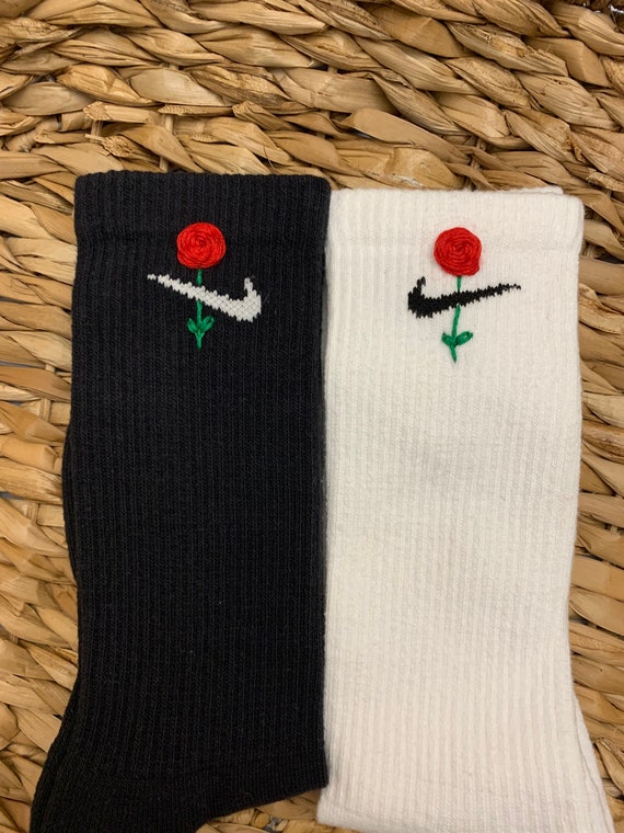 Calcetines bordados a con diseño de rosas calcetines de - Etsy México