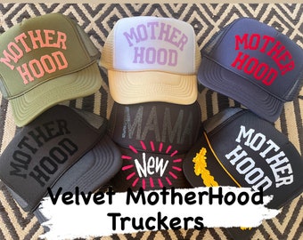 HappyMama Trucker hat, smiley face trucker hat, smiley face hat, Mother’s Day gift, mama hat, mothers daybhat