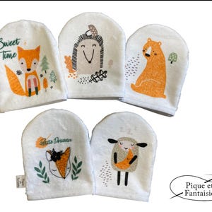 Washable wipes, mini gloves, "forest animals" themed backpack