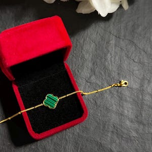 18K ゴールド クローバー ブレスレット、幸運の四つ葉のクローバー ジュエリー、マラカイト、MOP、オニキス チャーム ブレスレット、彼女への上品なゴールド ギフト