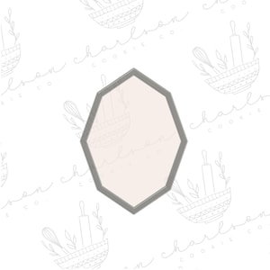 Elongated octagon cookie cutter