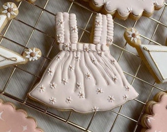 Baby dress no. 2 cookie cutter