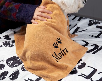 TeddyTs Personalised Puppy Heart and Paw Print Dog Gift Towel Burgundy and Gold