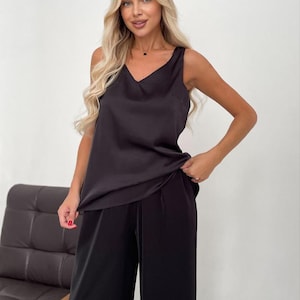 Silk Satin Sleeveless Blouse: Elegant V-Neck Oversized Tank TopUSA Final Price – PDD Shipping Included
