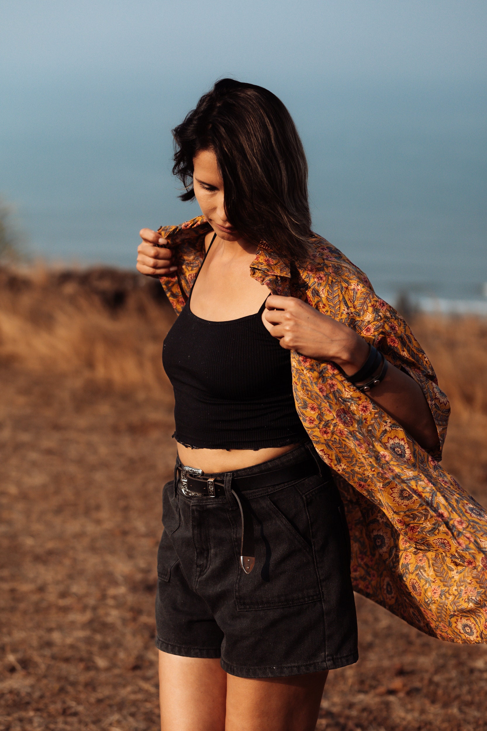 The OVERSIZED shirt - yellow floral