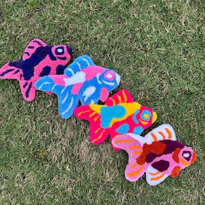 PRIDE FLAG Fish: Tufted Wall Decor
