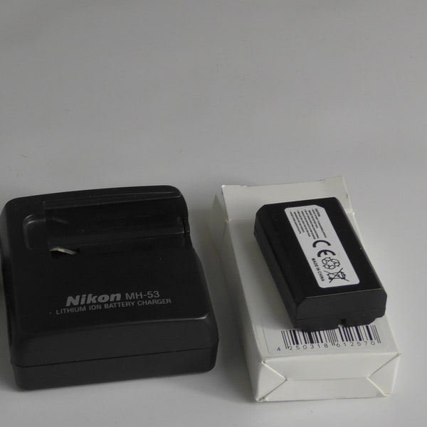 Nikon MH-53 Charger for EN-EL1, COOLPIX 5000 5400 5700 8700 4800 + New Battery