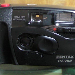 Macchina fotografica pentax pc-100 perfettamente funzionante pellicola 35mm