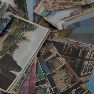 mixed lot of 200 postcards, assorted lot different themes and formats