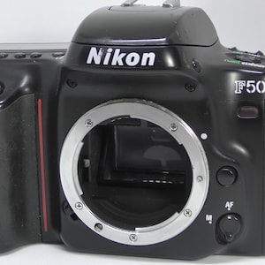 ★Nikon フィルム一眼レフカメラ F50 ニコン Nikon フィルムカメラ F50 : ワットマン Yahoo!ショッピング店
