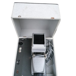 Prestige 230 Diaprojektor BENOIST-BERTHIOT INOX F=100