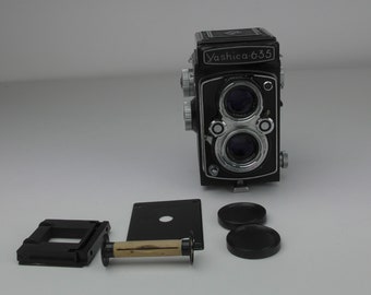 Yshica 635 TLR Medium Format camera with 35 mm kit