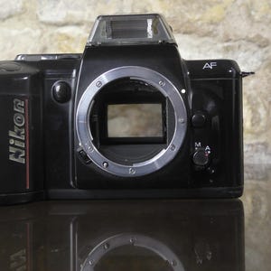 Lot De 2 Appareils Photo Nikon F-401 & F-401S – 35 Mm – Occasion Fonctionnels