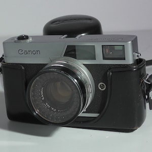 Canon Canonet camera 45 mm 1:1.9 canon lens + cozo filter and original case