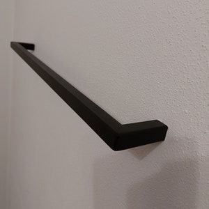 Handtuchhalter Wandmontage Stahl minimalistisch schwarz