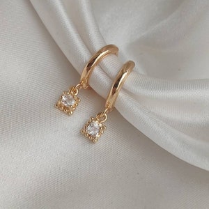 18k Gold Hoops, 10mm, 12mm, 14mm Hoops, Gold Plated Jewelry, Handmade Gifts, Bridal Jewelry, Dainty Earrings