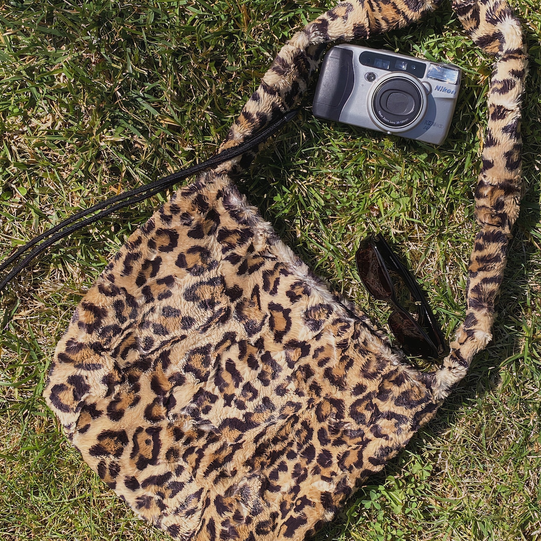 Faye Cheetah Unif Fur Bag Blue Fluffy Unif Faye Bag Brand New With