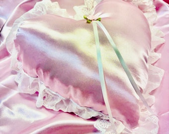 Satin Pink heart  and White pillow with lace and three roses.