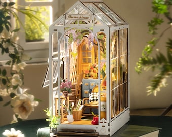 DIY Kit for Book Stand Garden House TGB06 Garden House Creative Bookend Miniature 3D Puzzle Diorama Craft Set Robotime Rolife