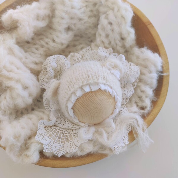 Newborn blanket Newborn photography prop Fluffy layer basket filler Blanket and Bear bonnet SET Cloud layer Lace edge bear hat 17 colours