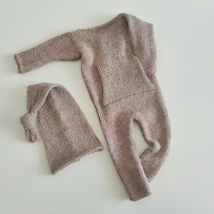 Newborn footless romper Newborn photography prop Knit pocket romper Newborn boy outfit Knitted sleeper Knitted romper with pocket 54 colours