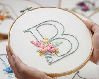 アルファベットブーケの手刺繍パターン：初心者向けDIY（PDFパターン＋