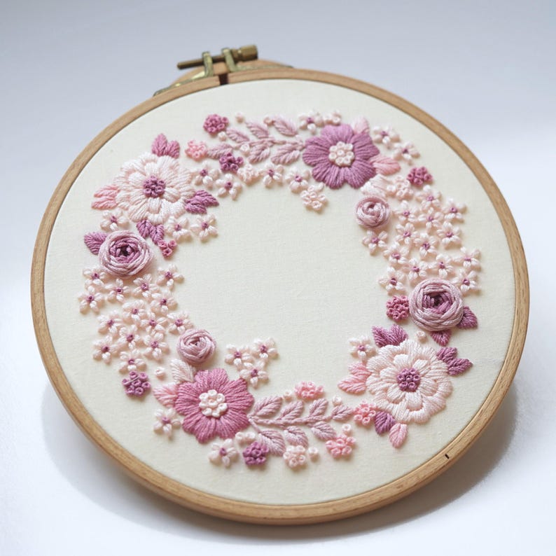 Lilac Floral Wreath Embroidery Pattern: Beginner DIY (PDF Pattern ...