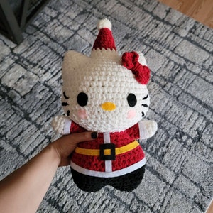 Santa Kitty Crochet Pattern