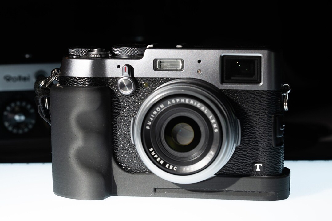 Fujifilm Fuji X100T Camera Grip With Tripod Mount | 3D Printed