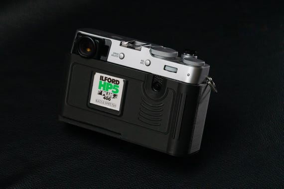 Fujifilm X100VI Hidden Screen Grip Case | X-pro3 Style Camera Case
