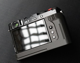 新型エアタグ搭載 Fujifilm X-E4 ハンドグリップ（サムレスト内蔵