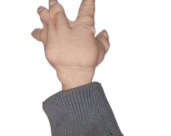 Strong Hand Replica
