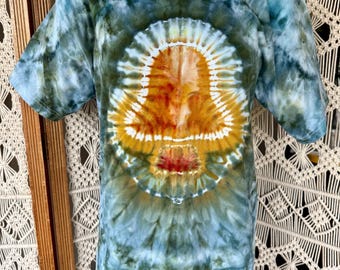 Magic Mushroom tshirt-medium