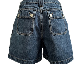 Vintage Jean Shorts Size 10 - Cleaning the earth one fabric at a time...