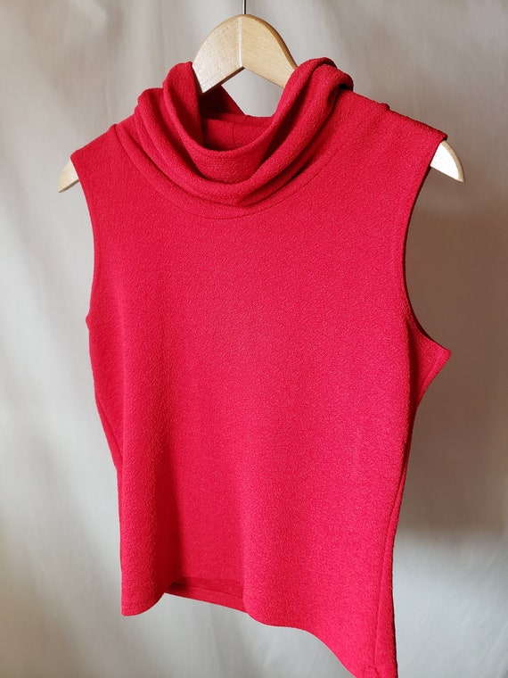 Silky red sleeveless blouse, loose Turtleneck, Ve… - image 1