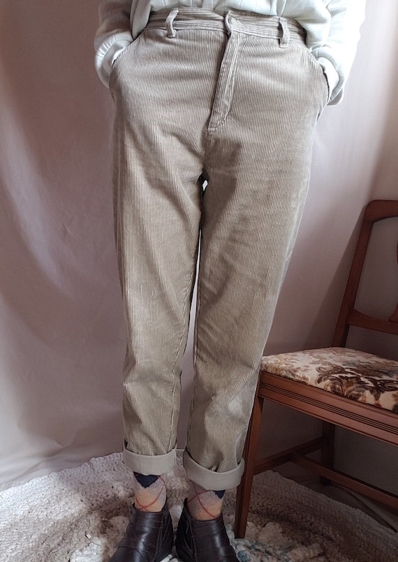 Brown Corduroy pants sz 8 Woolrich women's vintage