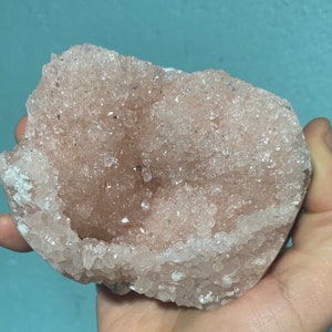Prachtige roze apophyllite Geode