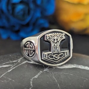 Bague Viking Mjolnir - Chevalière pour homme marteau de Thor, bijoux de protection nordique, bague païenne viking pour la force
