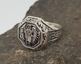 Anello con sigillo dell'Arcangelo - Simbolismo celeste in gioielli in argento sterling