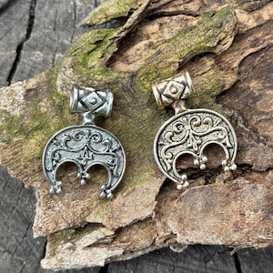 Lunula Necklace • Viking Crescent Moon Pendant • Norse Jewelry Amulet • Protection Talisman • Ancient Nordic Symbol • Bronze or Silver