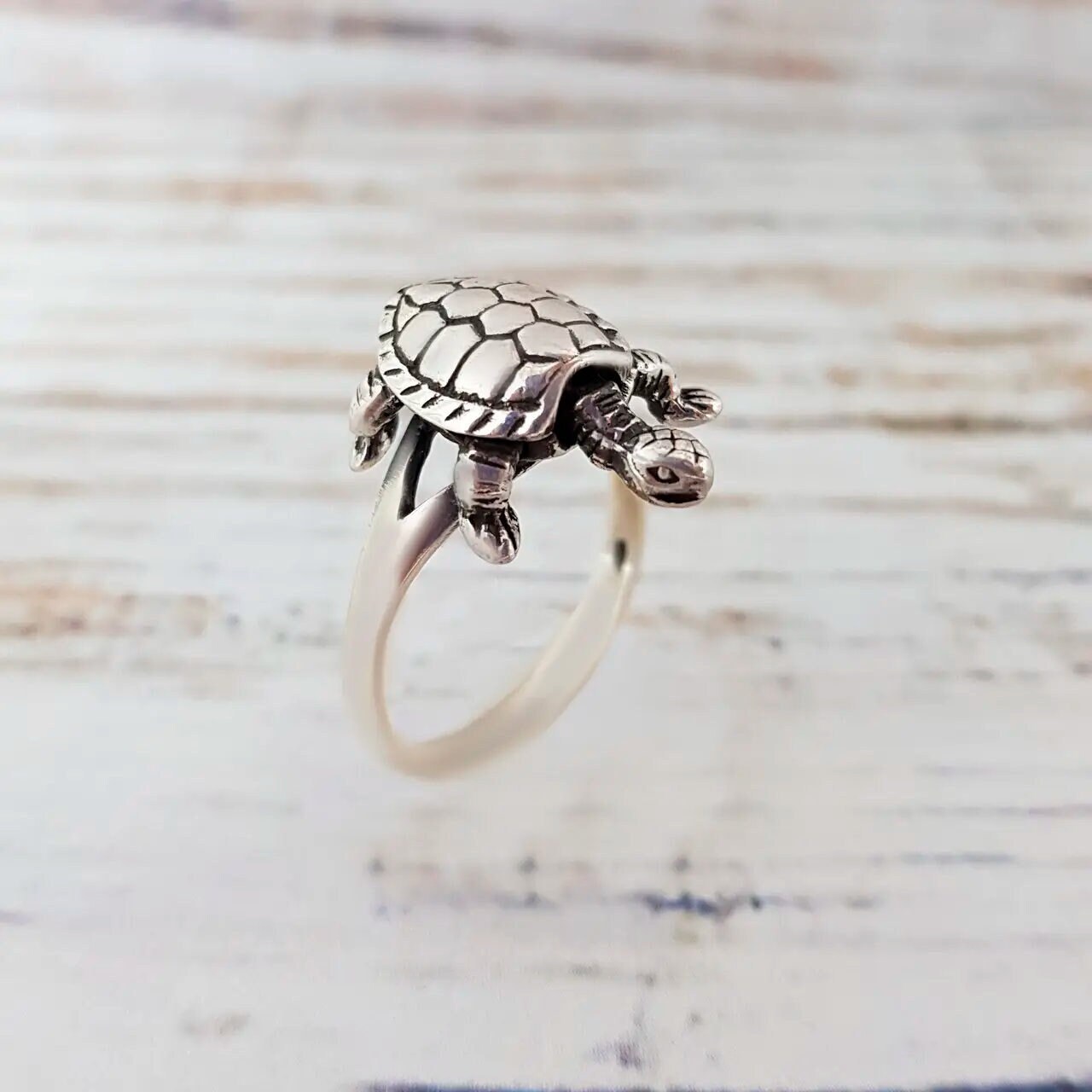 Moving Turtle Ring - Etsy Canada