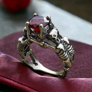 Gothic Skull Skeleton Ring with Gem – Dark Punk Ring for Men or Women, Memento mori ring, Skeleton Engagement Ring, Unique Gothic Jewelry