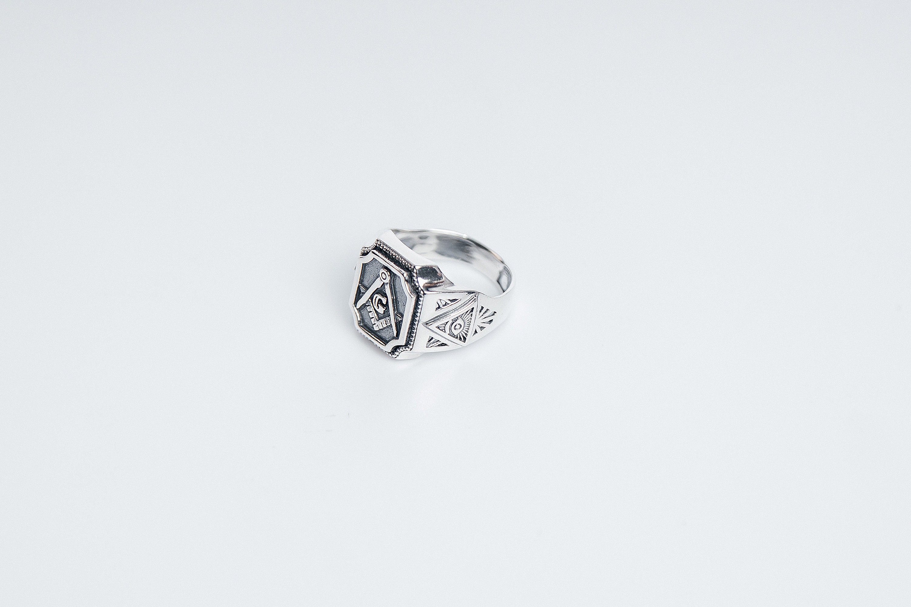 thumbnail image 2 of Masonic Rings – Silver Color Freemason Ring With Stainless Steel Pin Stripes, Various Sizes (New Without Tags) 2 of 3