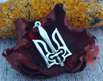 Ukrainian trident sword pendant tryzub necklace