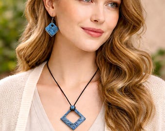 Handmade Blue Ceramic Jewelry Set – Swirl Pendant Necklace & Matching Earrings – Modern Artisan Gift