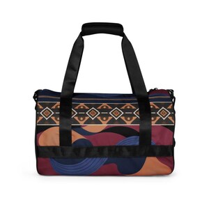 Gym Travel Bag with Abstract Beadwork Print – Water-Resistant Duffel, 30L Carry-On, Tribal Pattern Workout Bag for Women or Men